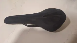 Sillín Fizik Carbono