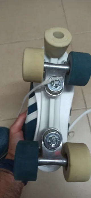 Patines 4 Ruedas Talla 37