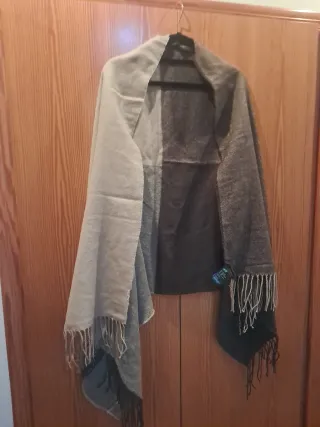 Pashmina H&M beige y gris