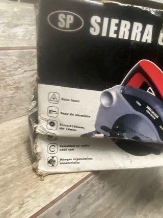 Sierra Circular 1300W a Estrenar