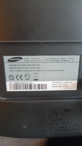 Monitor Samsung HD 1080p 22 (No Smart TV)