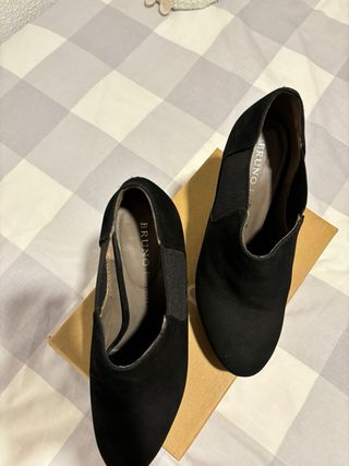 Zapatos tacón Bruno Premi ( Italia).