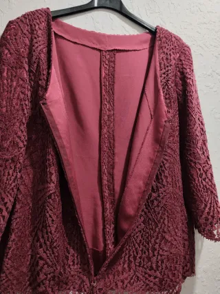 BLUSA ENCAJE BURDEOS MUJER