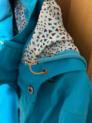 Chaqueta cortavientos mujer azul