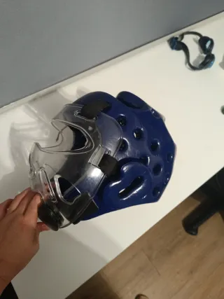 Casco Taekwondo Azul y Transparente