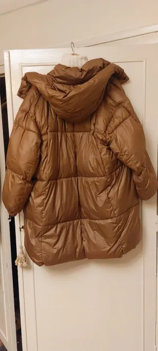 Anorak marrón acolchado