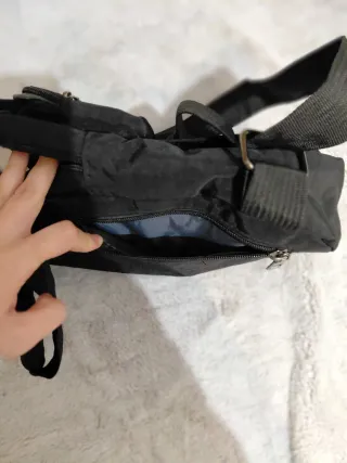 Mini Mochila Pecho/Espalda Negra Deportiva