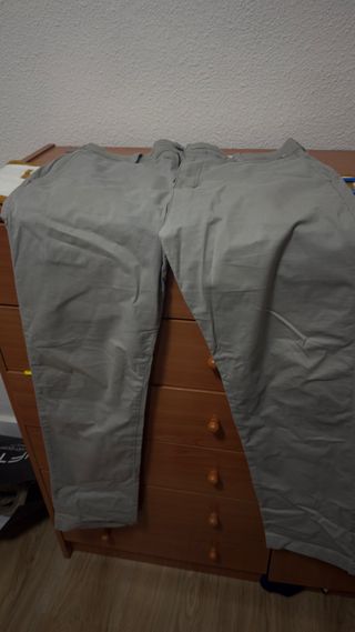 Pantalón Hollister Gris