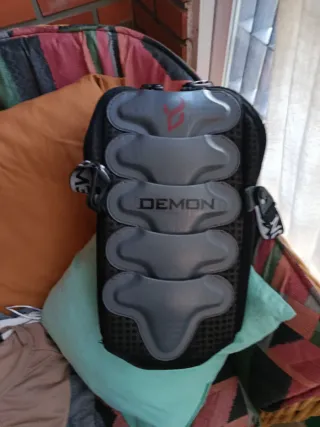 Espaldera Demon.