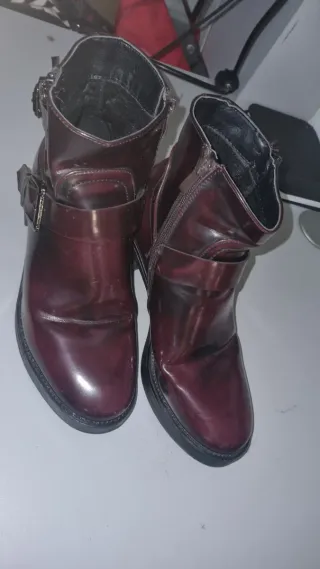 Botines con hebillas