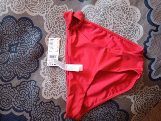 Braga bikini rojo