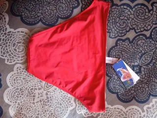 Braga bikini rojo