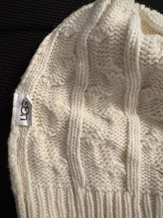Conjunto UGG Gorro y Bufanda Blanco