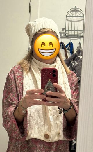 Conjunto UGG Gorro y Bufanda Blanco