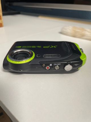 Cámara Fujifilm XP 15m/50ft Waterproof