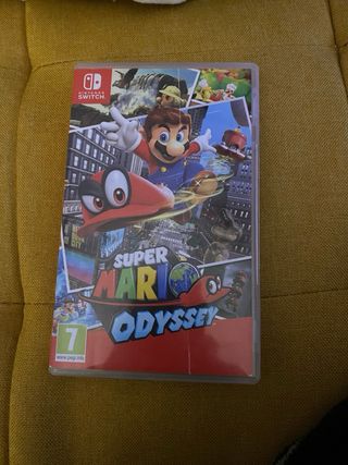 Nintendo Switch + Mario Kart 8 + Mario Odissey