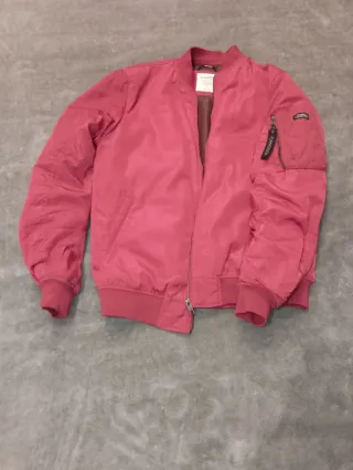 Chaqueta Bomber Pull&Bear Roja/Granate