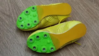 Zapatillas clavos niños T31