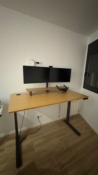 Escritorio Elevable Fully Jarvis + Setup Premium