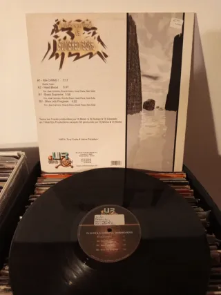 DJ Alex & DJ Kooro vs Smashed Boy