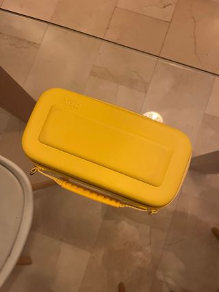 Nintendo Switch Lite Amarilla + Funda