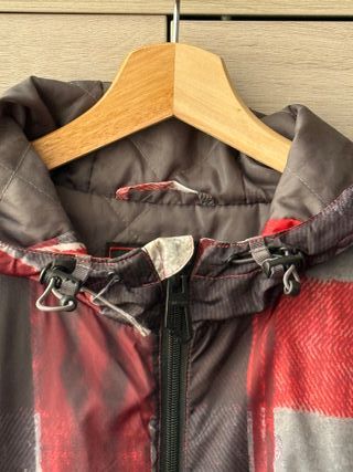 Chaqueta Billabong capucha (talla 16 niño)