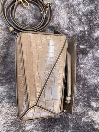 LOEWE Puzzle Small de piel de cocodrilo, nuevo