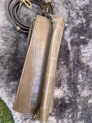 LOEWE Puzzle Small de piel de cocodrilo, nuevo