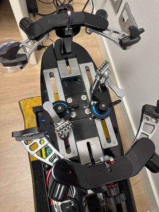 Máquina de encordar Kingame M-500. Muy cuidada