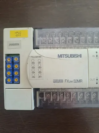 PLC Mitsubishi FX2N-32MR