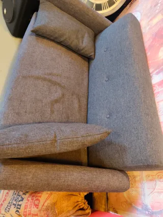 Sofá gris 2 plazas tela