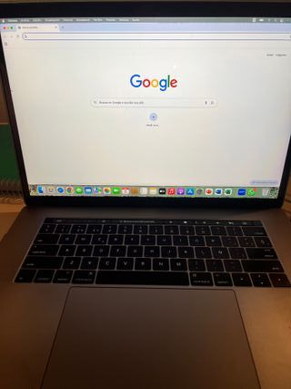 MacBook Pro 15 Plata - Muy buen estado