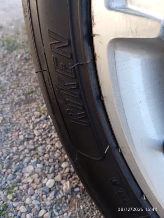 Neumáticos 225/45 ZR17