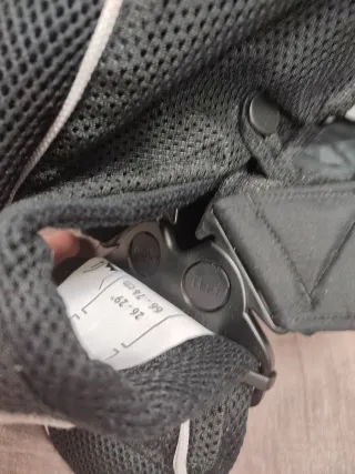 Portabebés Negro BabyBjörn