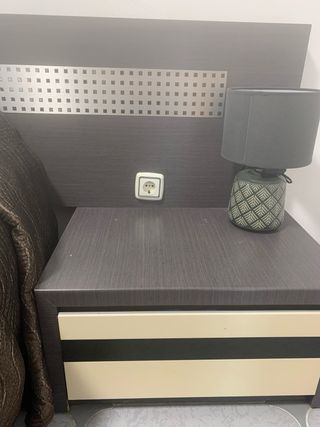 Cabezal y Mesitas Matrimonio Madera