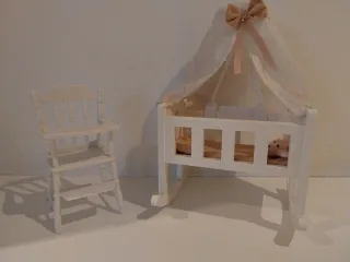 Cuna y Trono Barriguitas