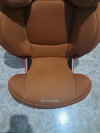 Silla infantil coche Maxi Cosi Rodifix con Isofix