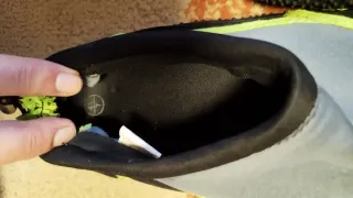 Escarpines para rocas negros y verdes