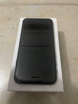 iPhone SE 2ª Gen Nero