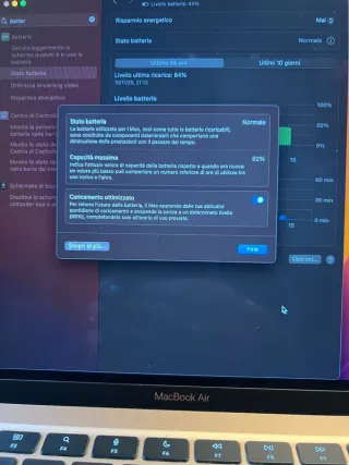 MacBook Air M1 2020 8GB 256GB SSD Oro