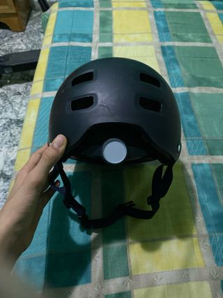 Casco Negro Patinete Eléctrico