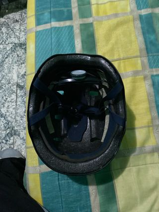 Casco Negro Patinete Eléctrico