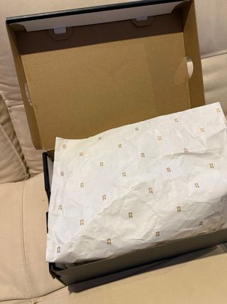 NIKE - Scarpe da basket grigie e bianche