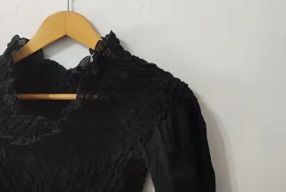 Top manga larga negra Zara mujer Talla L