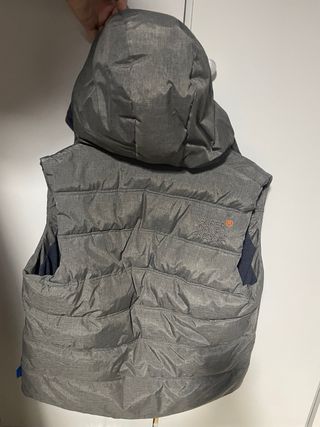 Chaleco Superdry con capucha gris y azul