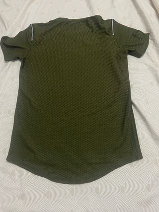 Camiseta Giorgio verde militar con cremalleras