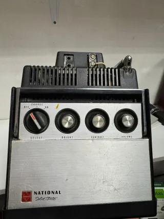 Televisor Portátil National TR-601b