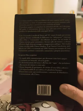 La fabbrica dei santi. Come la Chiesa fa cassa ...