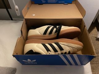 Adidas Samba Blancas y Negras