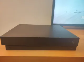 Xbox One X Negra